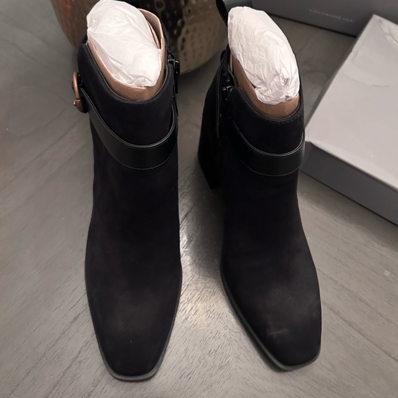 Vionic Tenley Women's Mid Shaft Ankle Boot - Picture 4 of 13